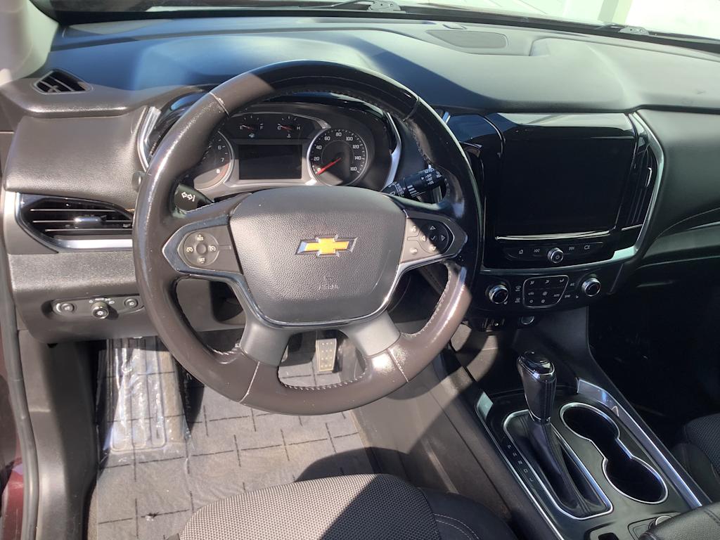 Thumbnail: 2020 Chevrolet Traverse - 2
