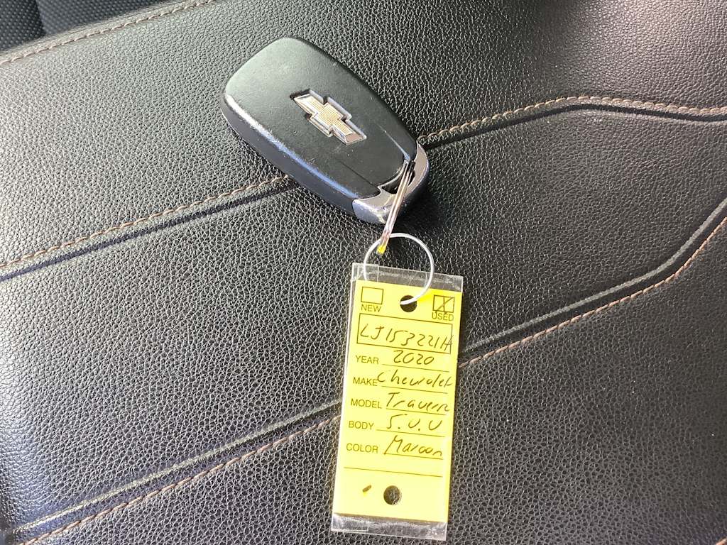 Thumbnail: 2020 Chevrolet Traverse - 17