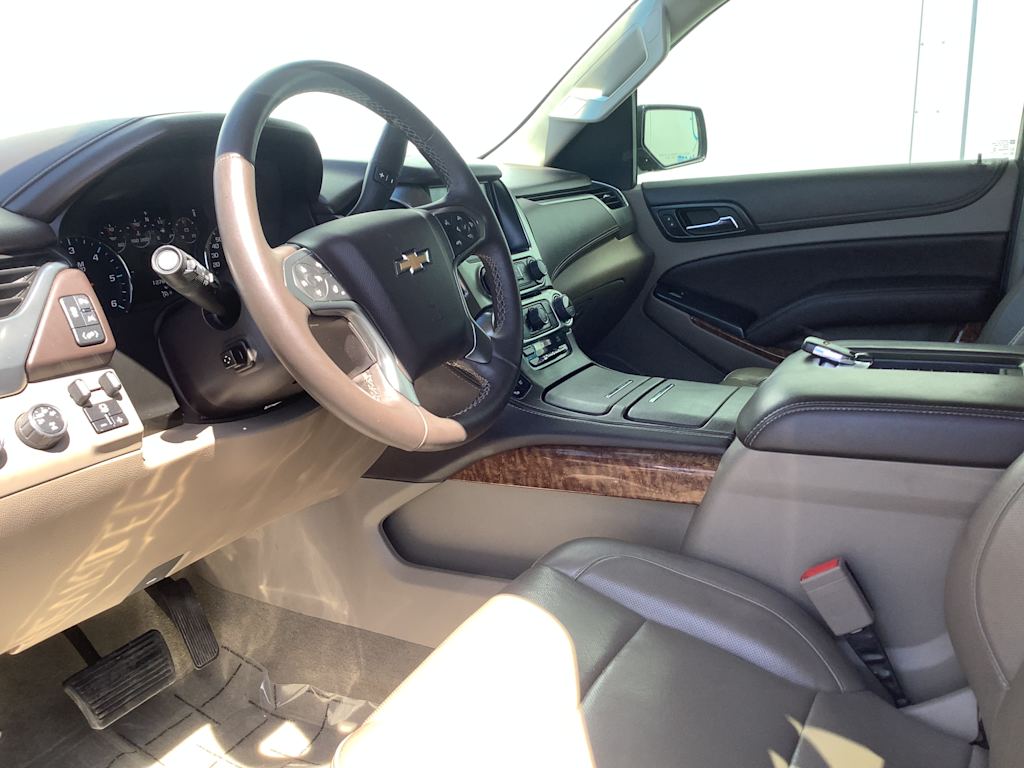 Thumbnail: 2016 Chevrolet Tahoe - 2