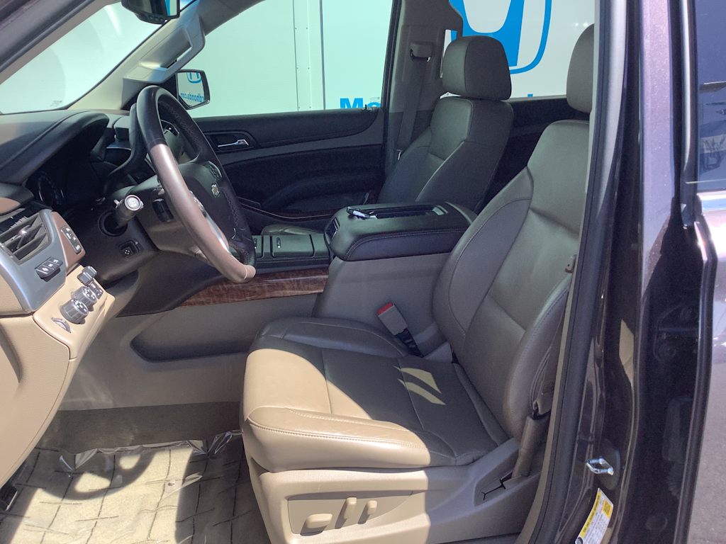 Thumbnail: 2016 Chevrolet Tahoe - 11