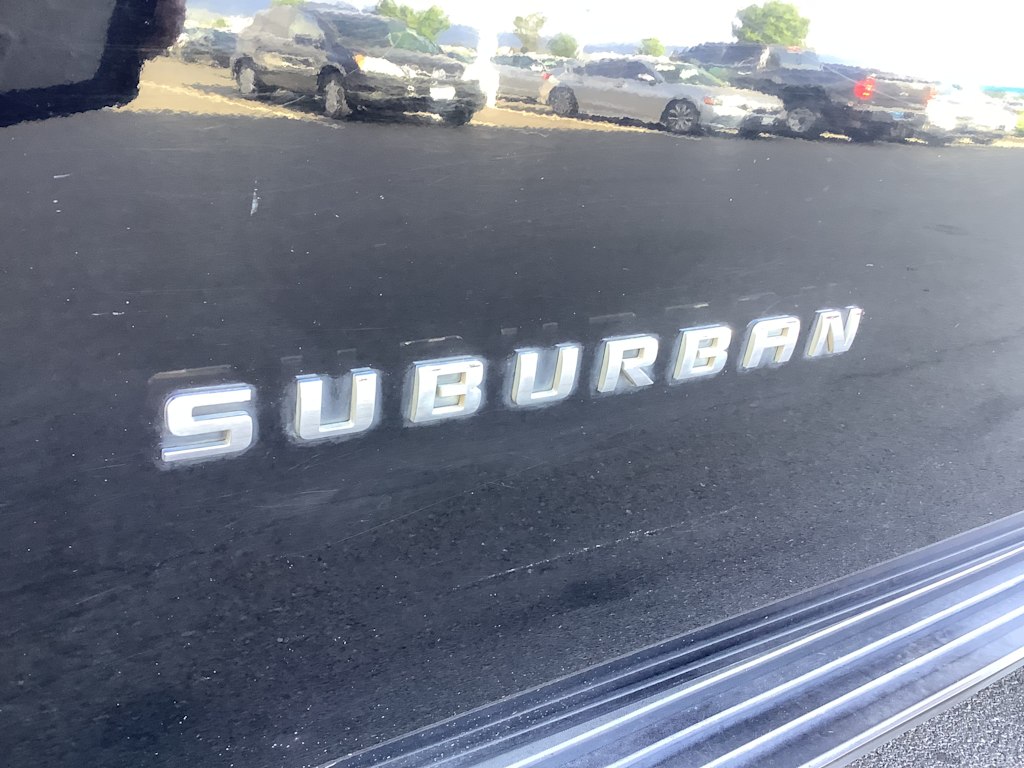 Thumbnail: 2011 Chevrolet Suburban - 7