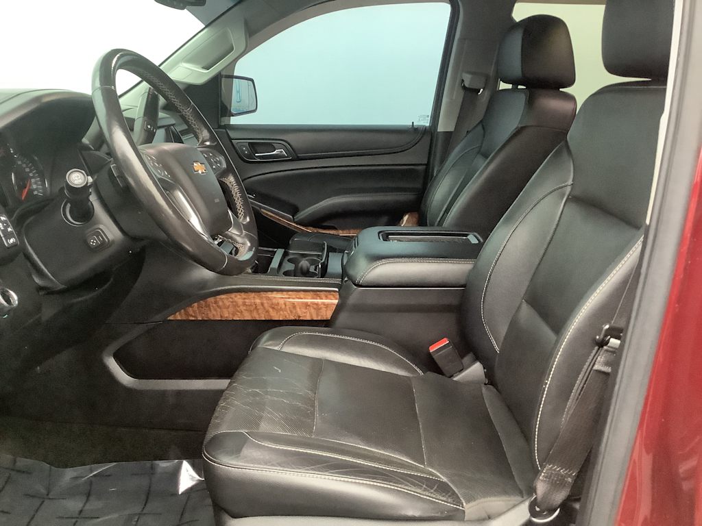 Thumbnail: 2017 Chevrolet Suburban - 11