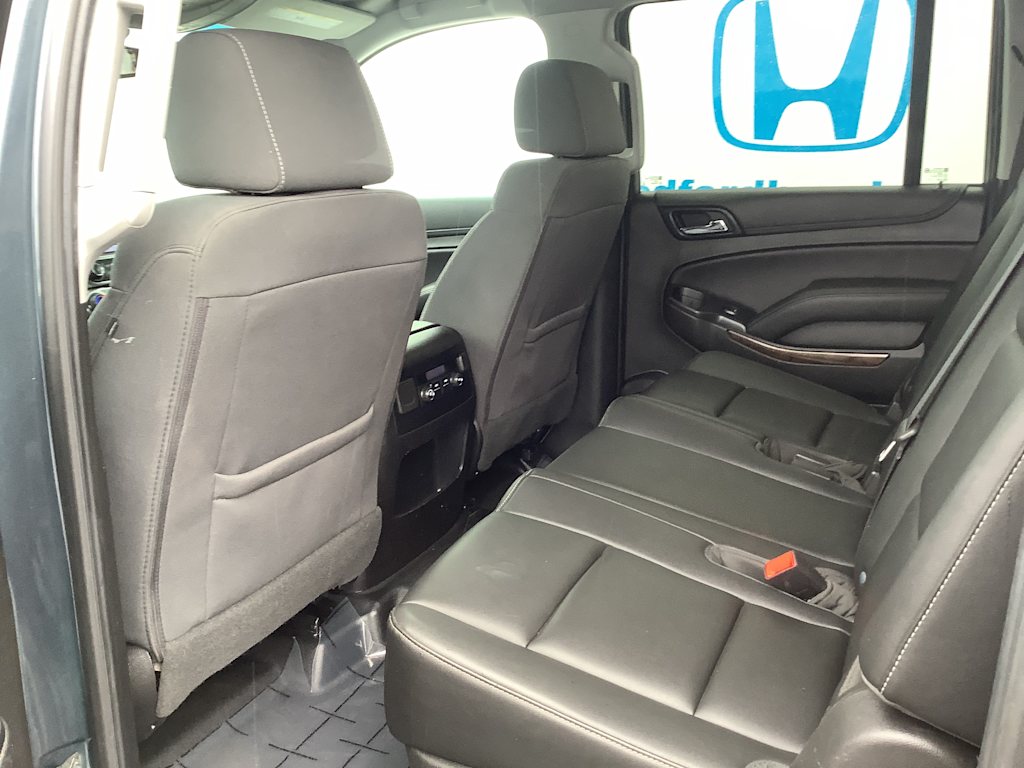 Thumbnail: 2019 Chevrolet Suburban - 13