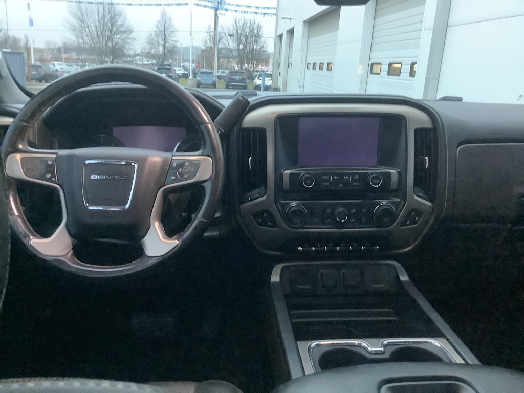 Thumbnail: 2018 GMC Sierra 2500 - 2