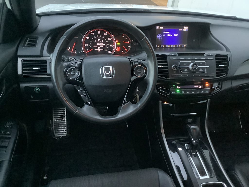Thumbnail: 2016 Honda Accord - 10