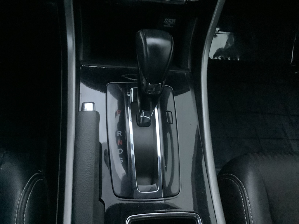 Thumbnail: 2016 Honda Accord - 15