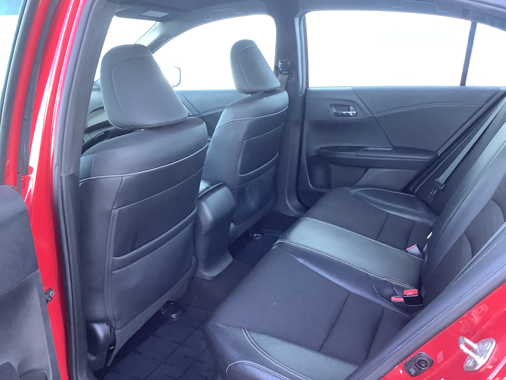 Thumbnail: 2016 Honda Accord - 13