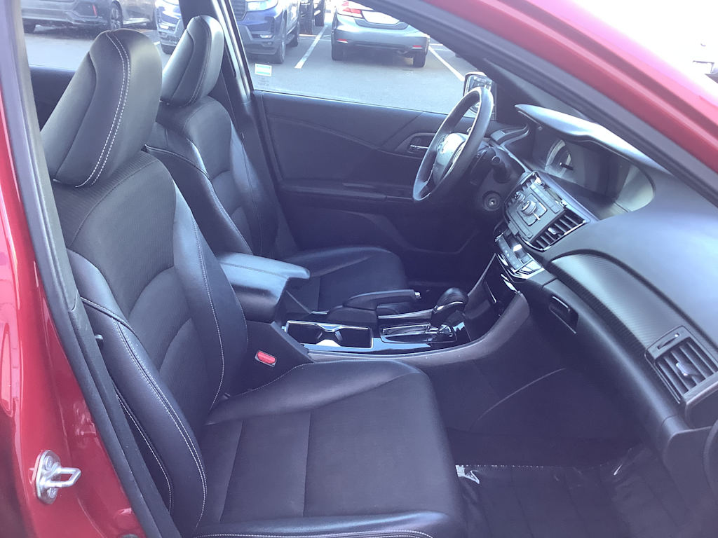 Thumbnail: 2016 Honda Accord - 12