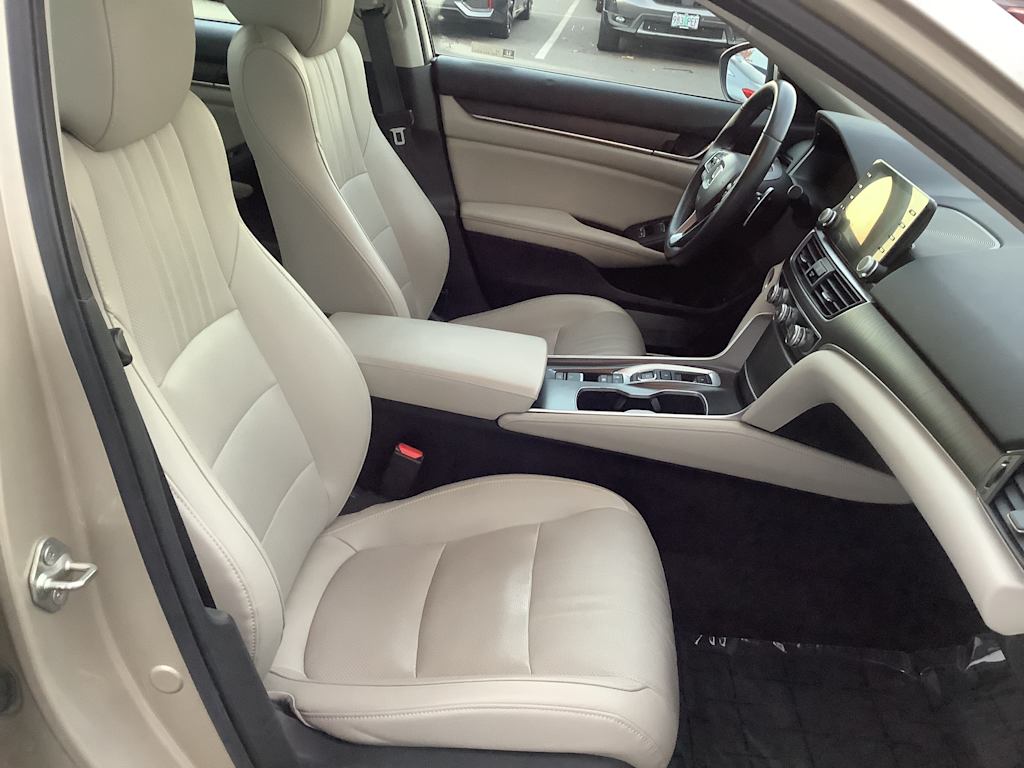 Thumbnail: 2019 Honda Accord - 20