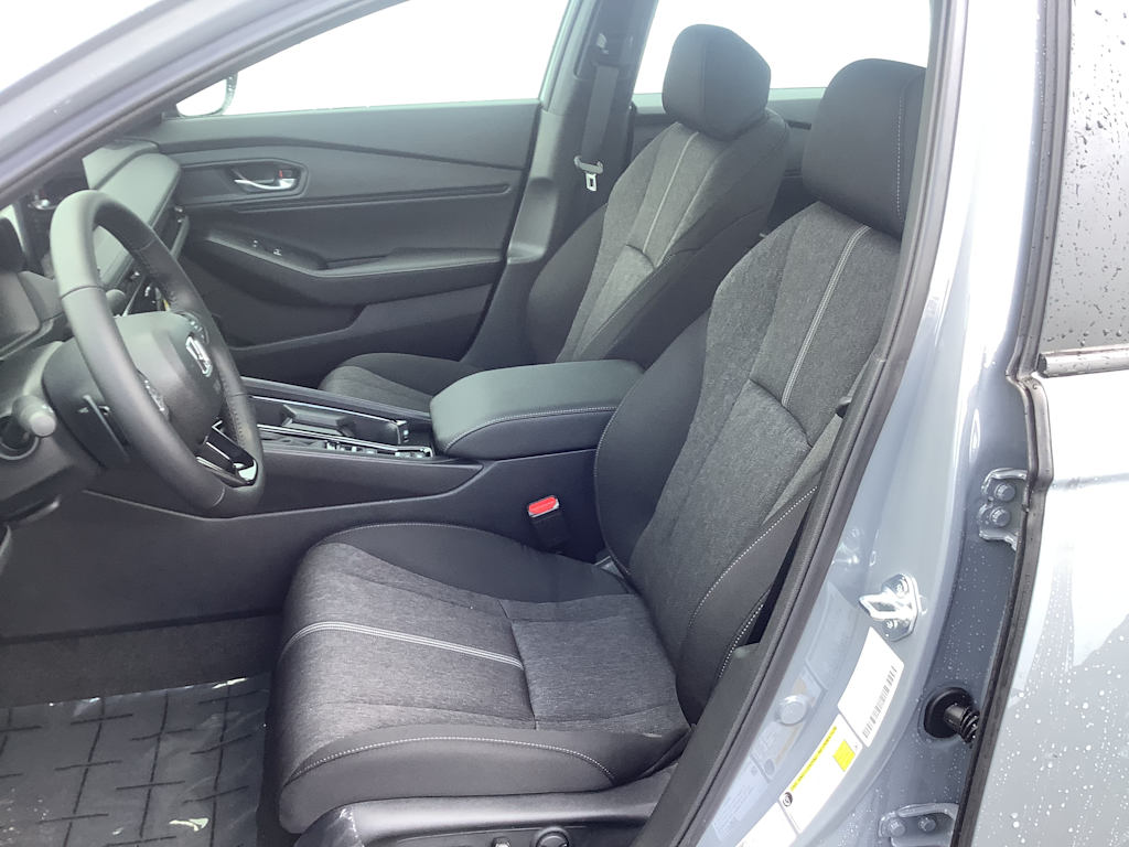 2025 Honda Accord Sport 11