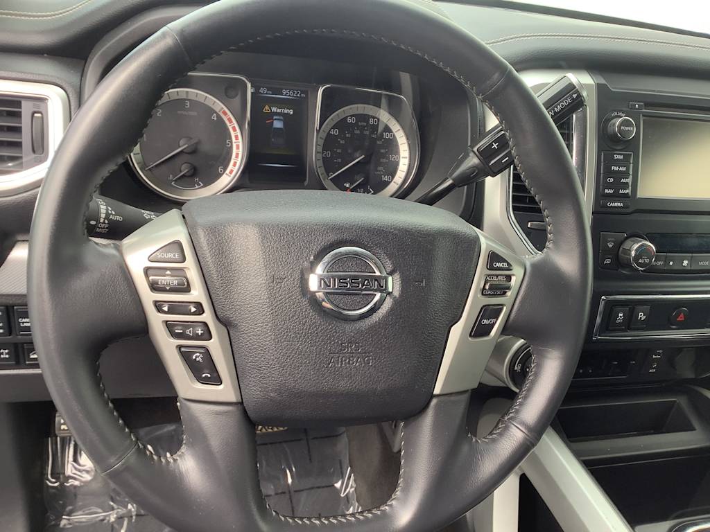 Thumbnail: 2018 Nissan Titan - 10