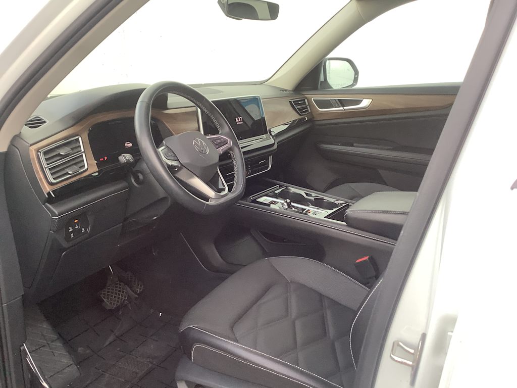 Thumbnail: 2024 Volkswagen Atlas - 18