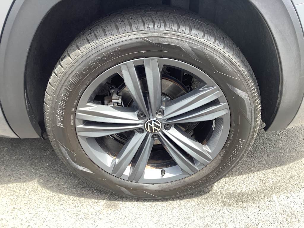 Thumbnail: 2021 Volkswagen Atlas - 8