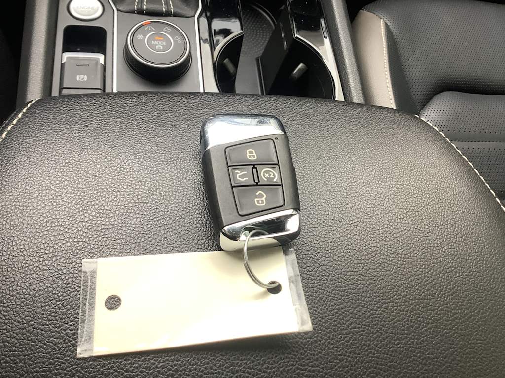 Thumbnail: 2021 Volkswagen Atlas - 18