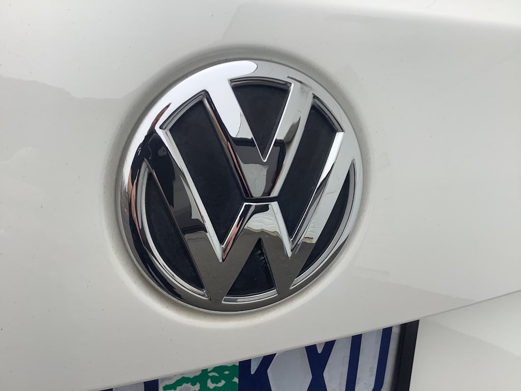 Thumbnail: 2013 Volkswagen Passat - 7