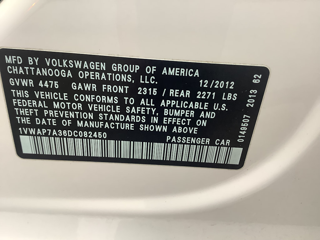 Thumbnail: 2013 Volkswagen Passat - 19