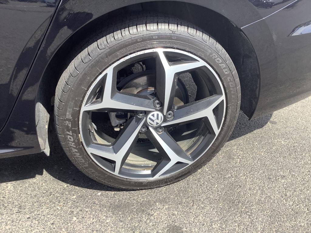 Thumbnail: 2020 Volkswagen Passat - 8