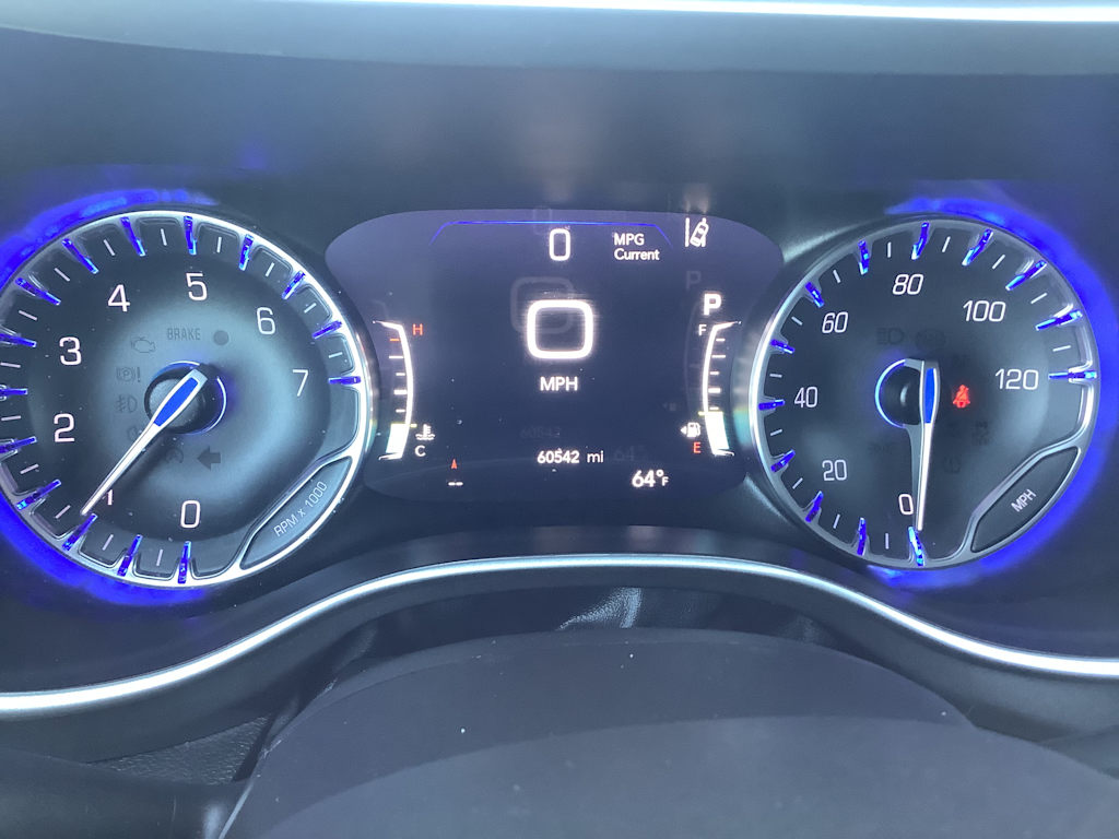 Thumbnail: 2024 Chrysler Pacifica - 15