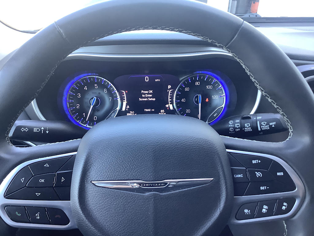 Thumbnail: 2023 Chrysler Pacifica - 20