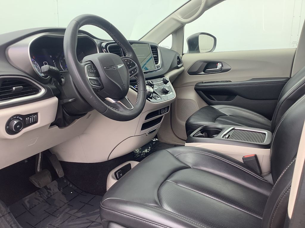 Thumbnail: 2023 Chrysler Pacifica - 2
