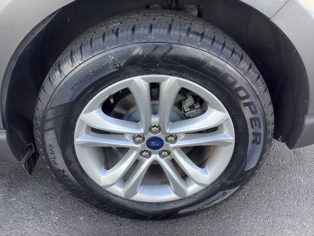 Thumbnail: 2020 Ford Edge - 8