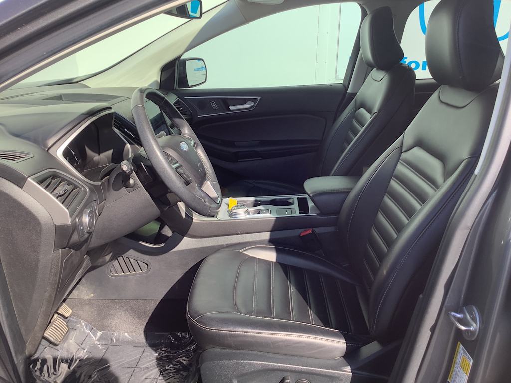 Thumbnail: 2021 Ford Edge - 10