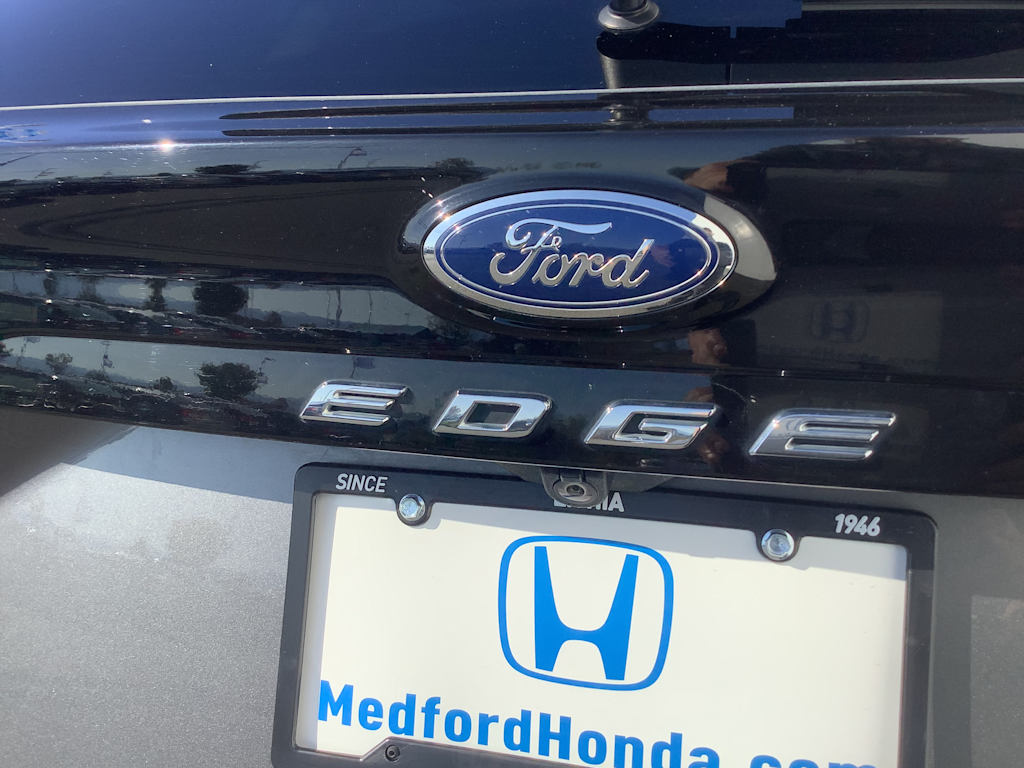 Thumbnail: 2021 Ford Edge - 7