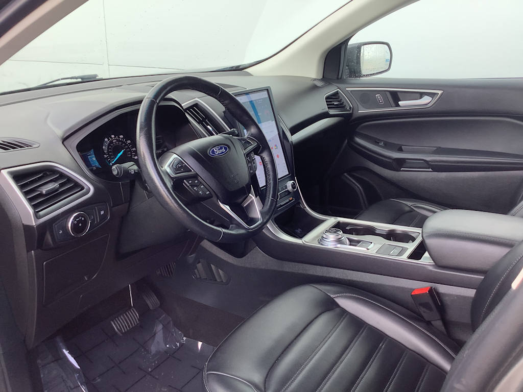 Thumbnail: 2023 Ford Edge - 2