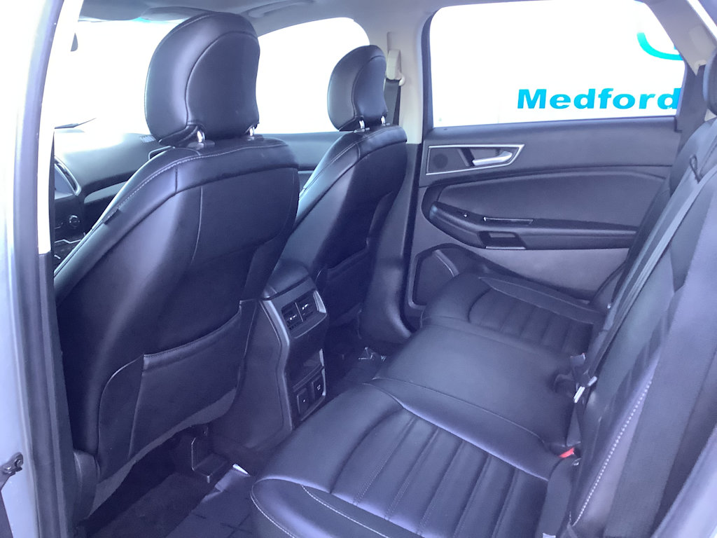 Thumbnail: 2019 Ford Edge - 13