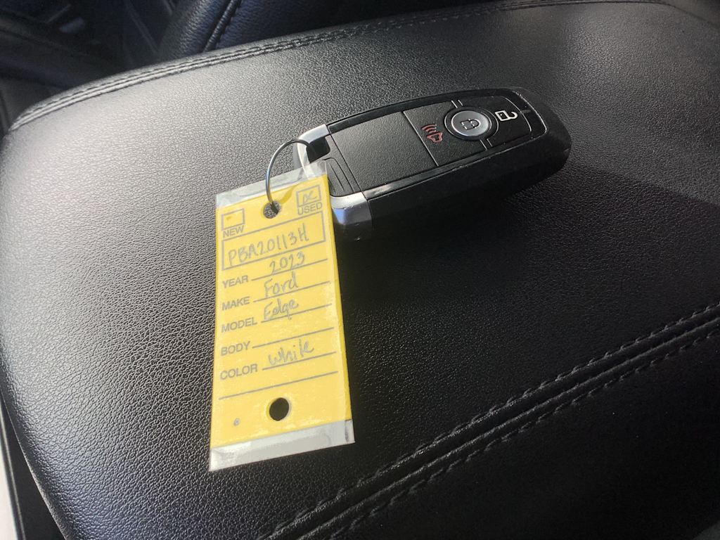 Thumbnail: 2023 Ford Edge - 18