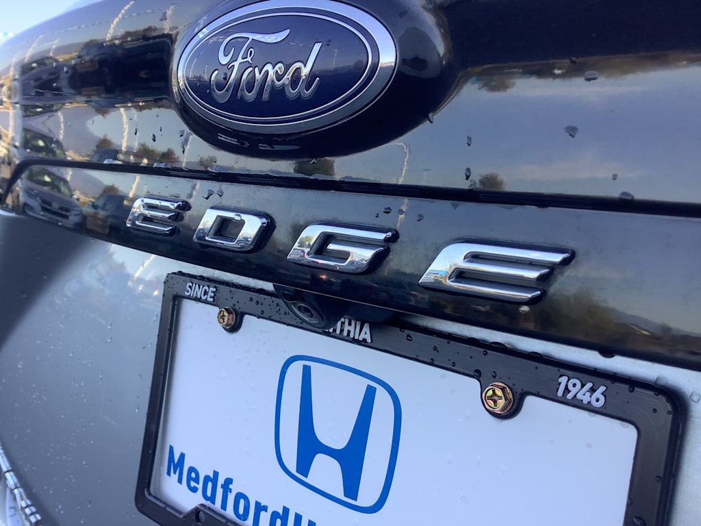 Thumbnail: 2022 Ford Edge - 7