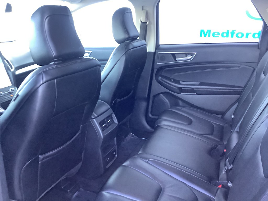 Thumbnail: 2022 Ford Edge - 13