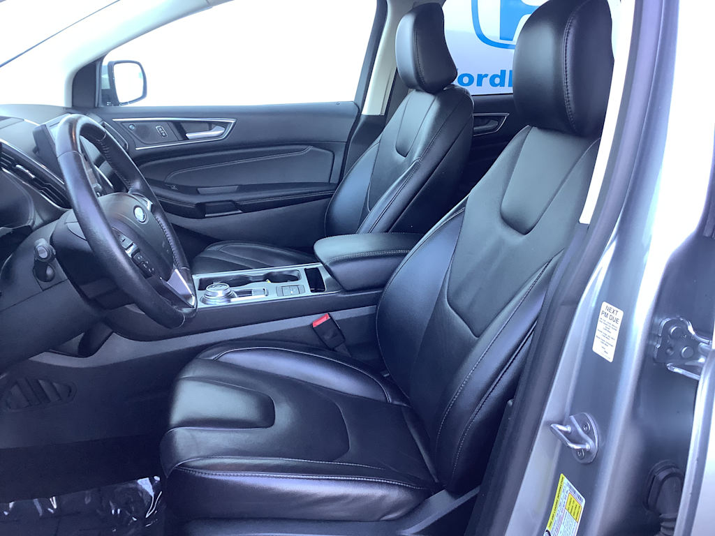 Thumbnail: 2022 Ford Edge - 11