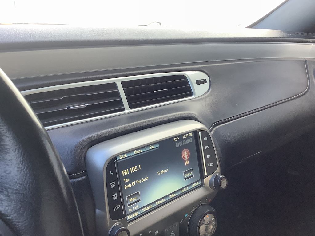 Thumbnail: 2015 Chevrolet Camaro - 17