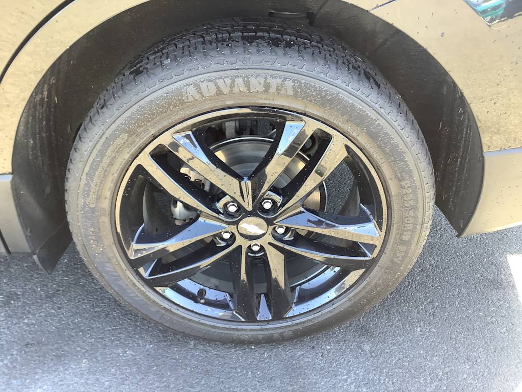 Thumbnail: 2020 Chevrolet Equinox - 8