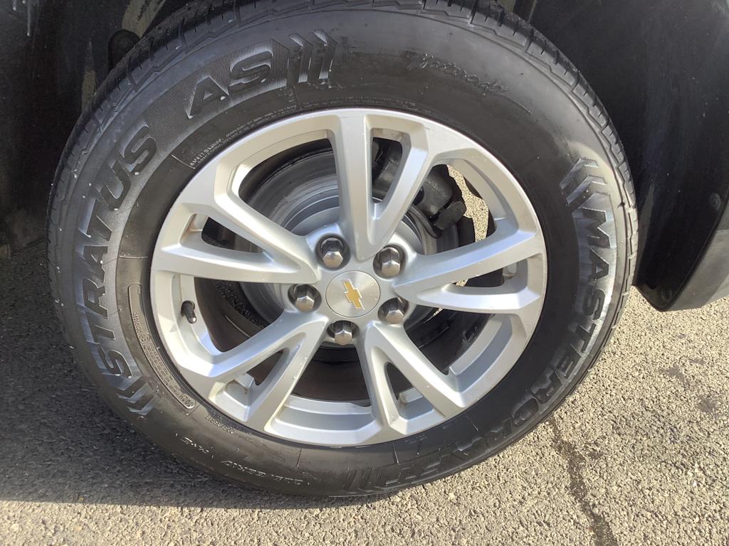 Thumbnail: 2017 Chevrolet Equinox - 8