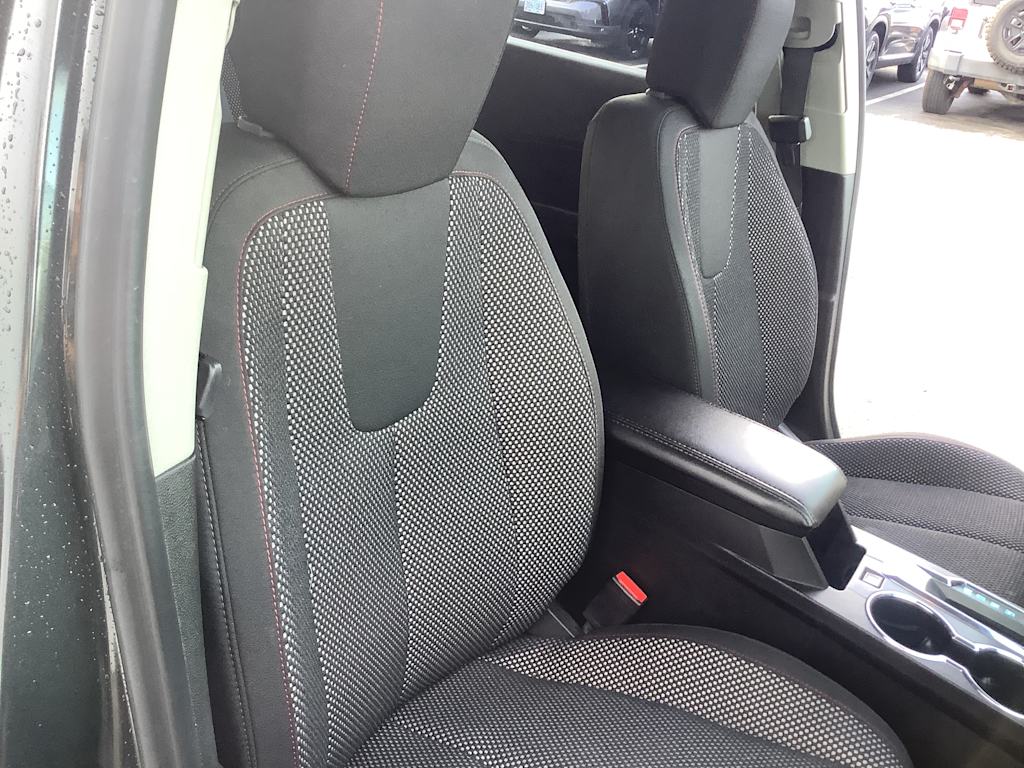 Thumbnail: 2017 Chevrolet Equinox - 21