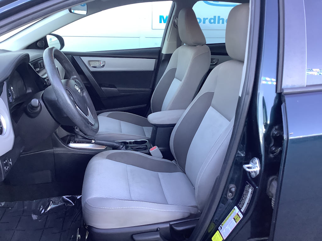 Thumbnail: 2018 Toyota Corolla - 11