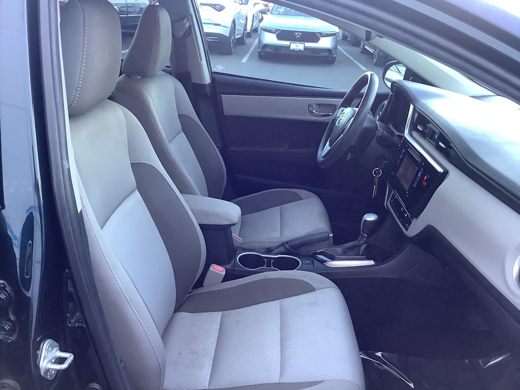Thumbnail: 2018 Toyota Corolla - 12