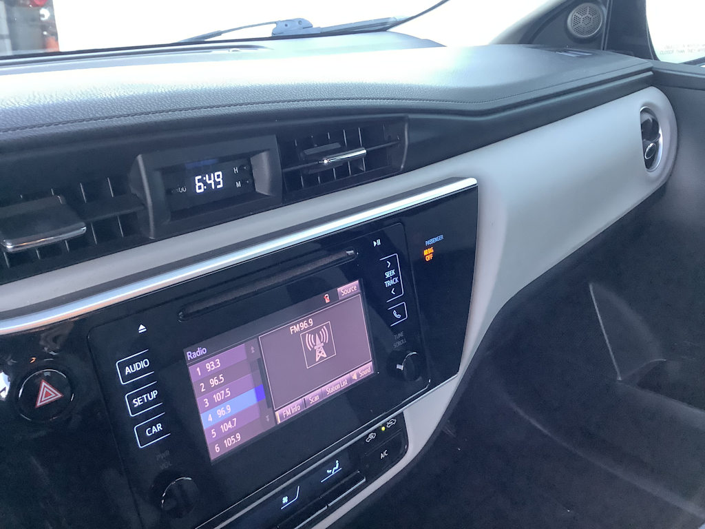 Thumbnail: 2018 Toyota Corolla - 14