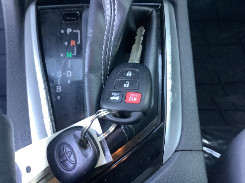 Thumbnail: 2018 Toyota Corolla - 20