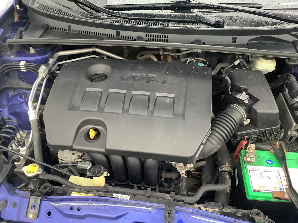 Thumbnail: 2015 Toyota Corolla - 9