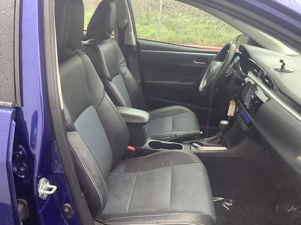 Thumbnail: 2015 Toyota Corolla - 12