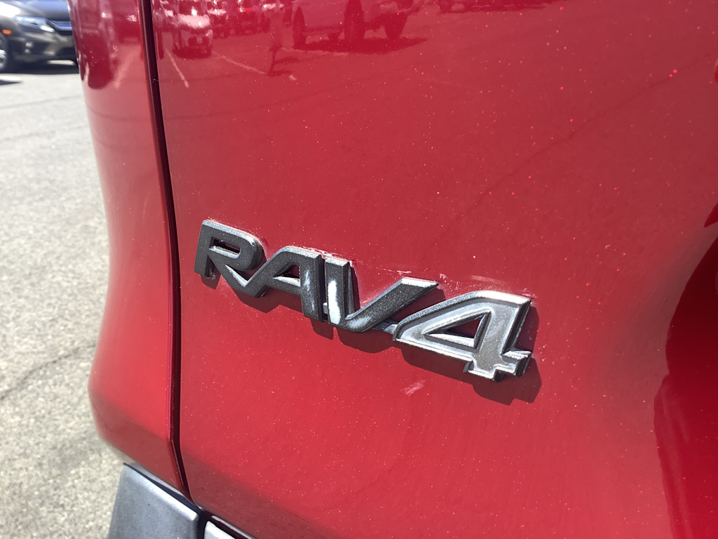 Thumbnail: 2019 Toyota RAV4 - 7