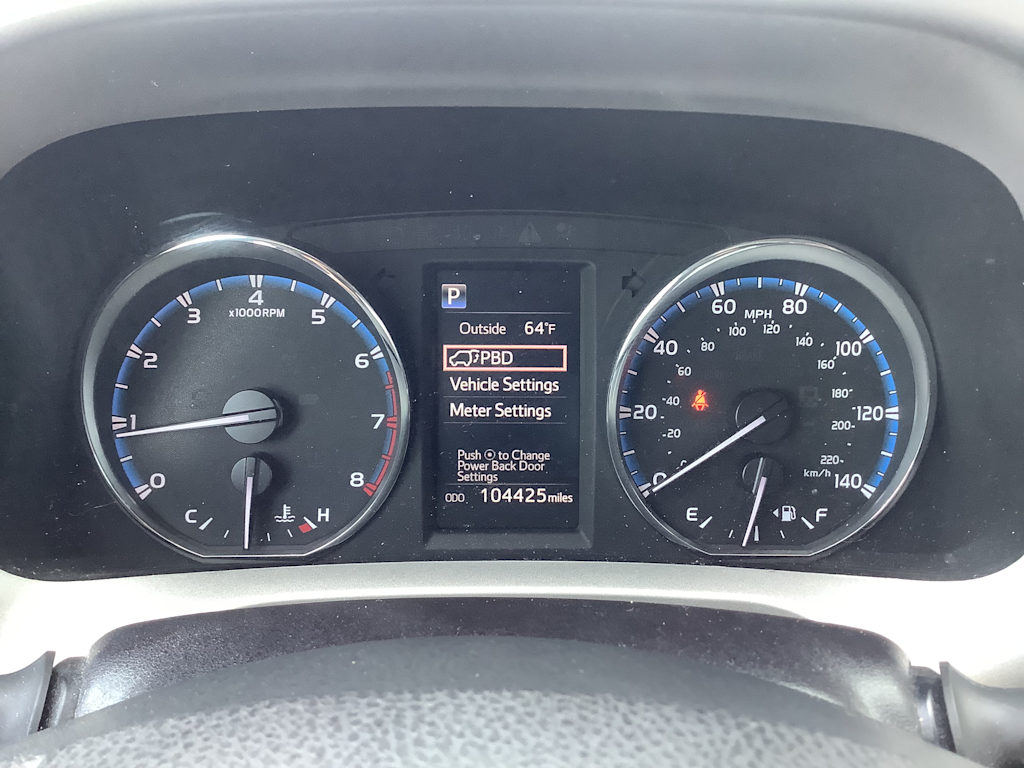 Thumbnail: 2016 Toyota RAV4 - 16