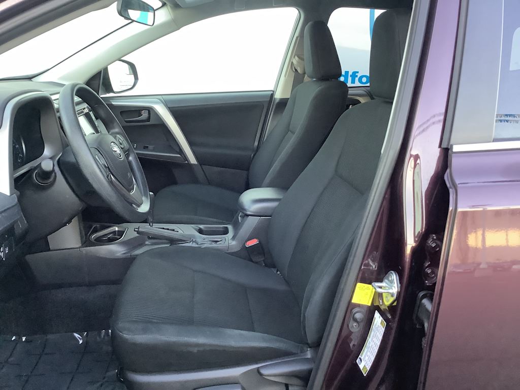 Thumbnail: 2018 Toyota RAV4 - 11