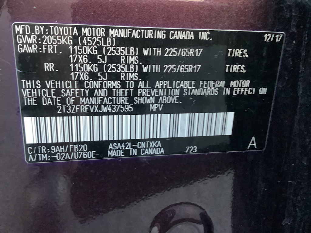 Thumbnail: 2018 Toyota RAV4 - 17