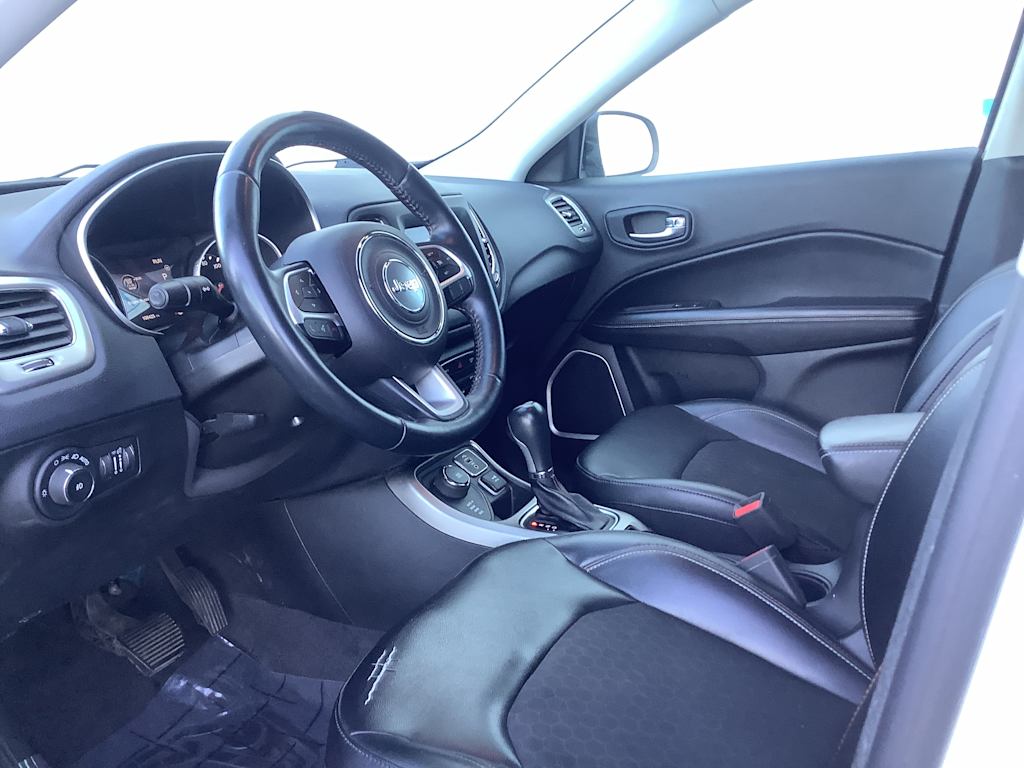 Thumbnail: 2018 Jeep Compass - 2
