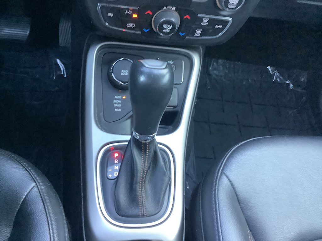 Thumbnail: 2018 Jeep Compass - 15