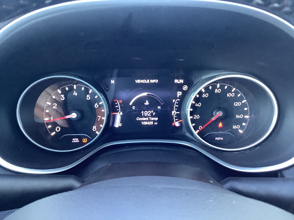 Thumbnail: 2018 Jeep Compass - 16